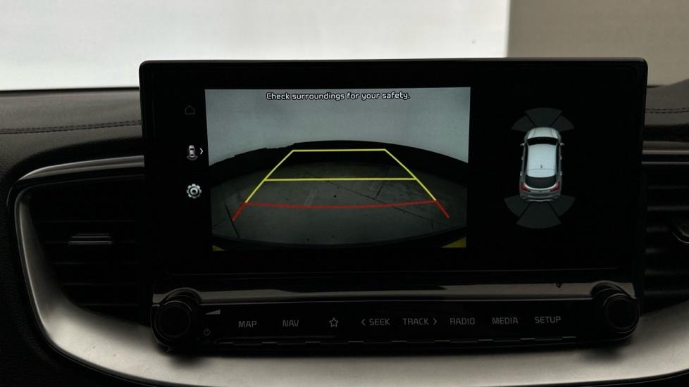 Rear View Camera/Park Pilot 