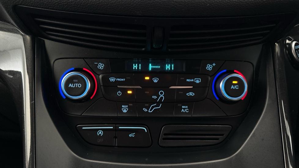 Auto Stop/Start/Air Conditioning /Dual Climate Control 