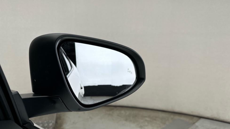 Blind Spot Monitoring System 