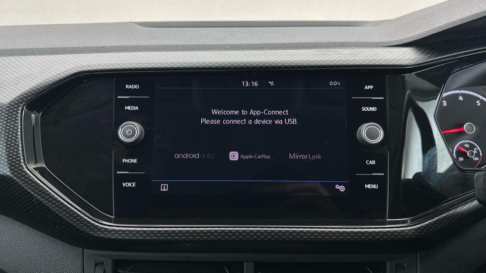 Apple Car Play & Android Auto