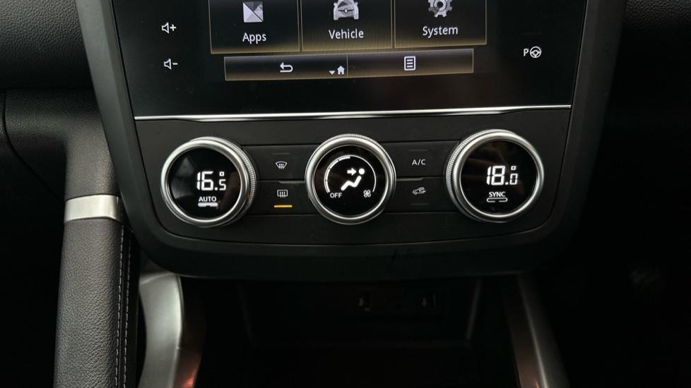 Air Conditioning /Dual Climate Control 