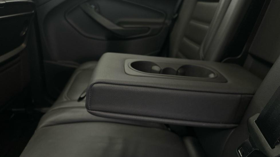 Rear Armrest/ Cup Holder