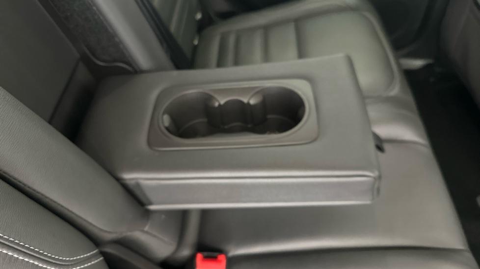 Rear Armrest/ Cup Holder