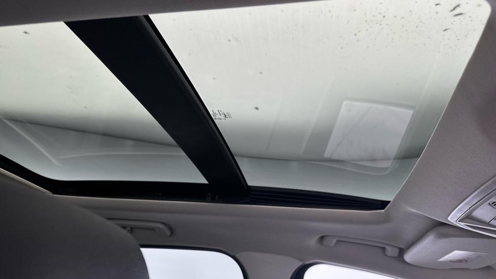 Panoramic roof 