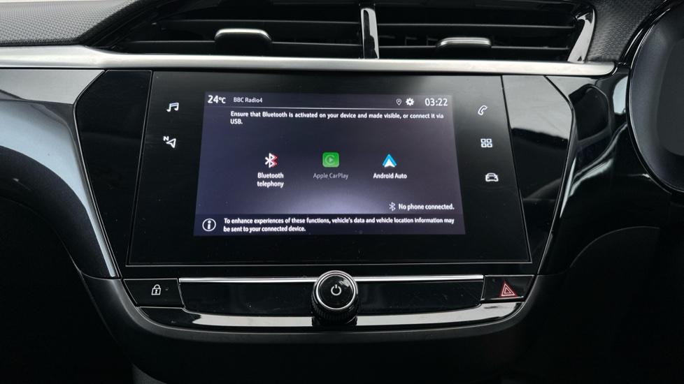 Apple Car Play & Android Auto