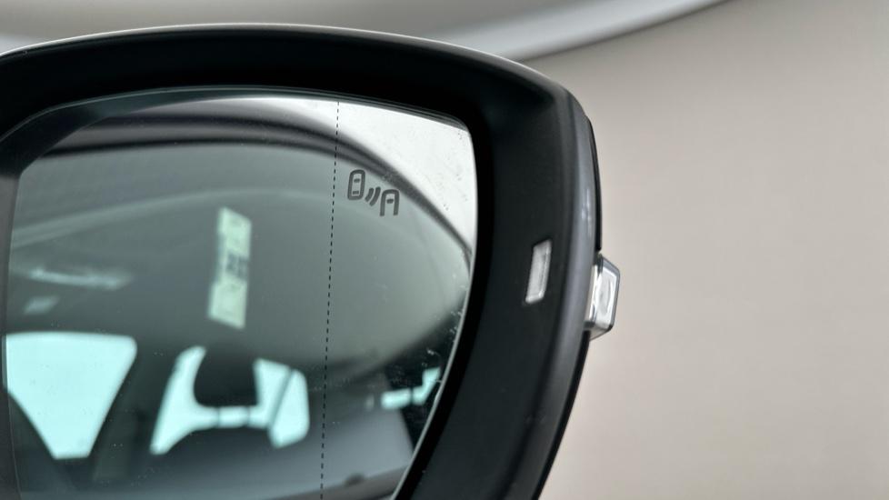 Blind Spot Monitoring System 