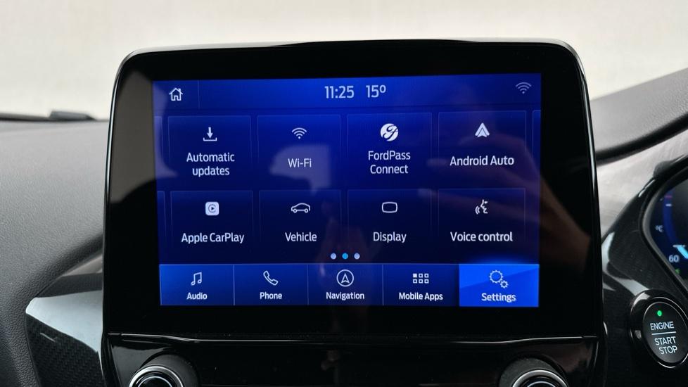 Apple Car Play & Android Auto