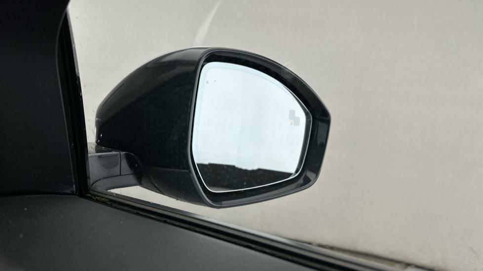 Blind Spot Monitoring System 