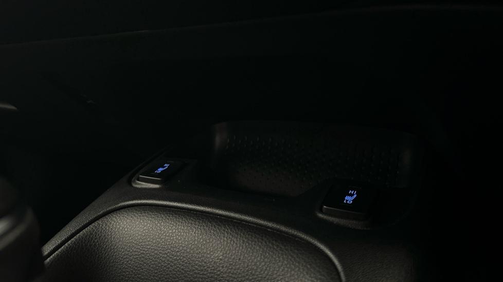 Heated Seats 