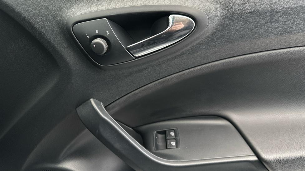 Electric Windows / Wing Mirrors 