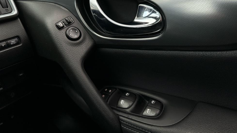 Electric Windows / Wing Mirrors 