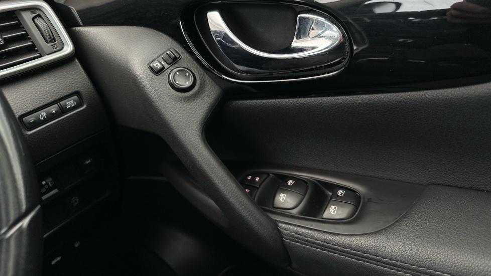 Electric Windows / Wing Mirrors 