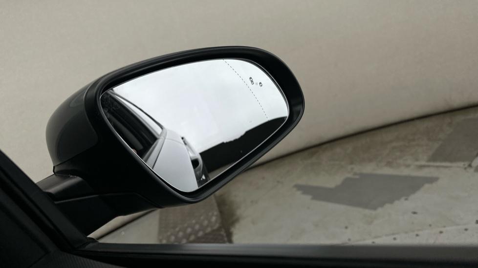 Blind Spot Monitoring System 