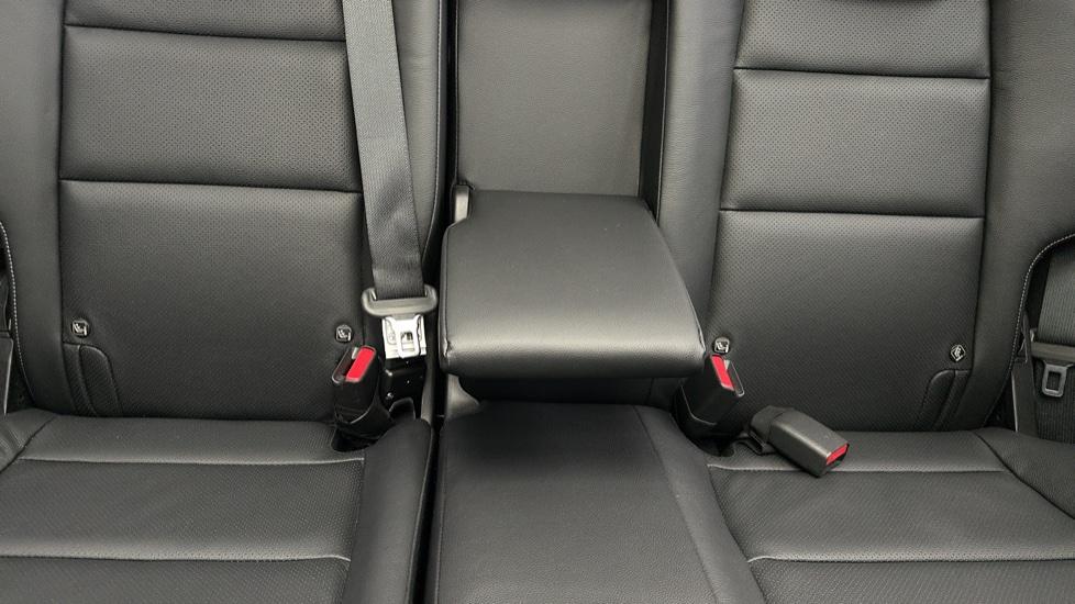 Rear Armrest 