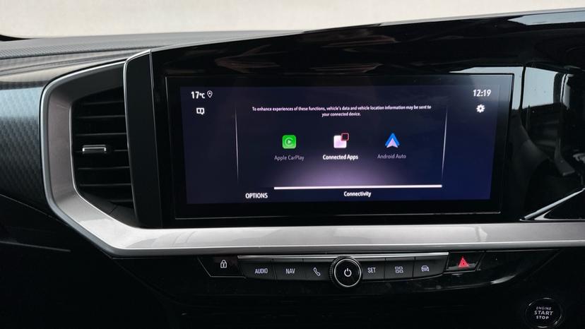 Apple Car Play & Android Auto