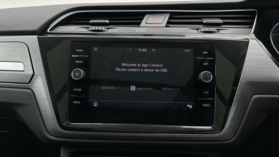 Apple Car Play & Android Auto