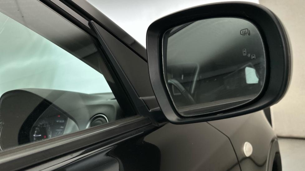 Blind Spot Monitoring System 