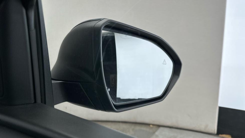 Blind Spot Monitoring System 