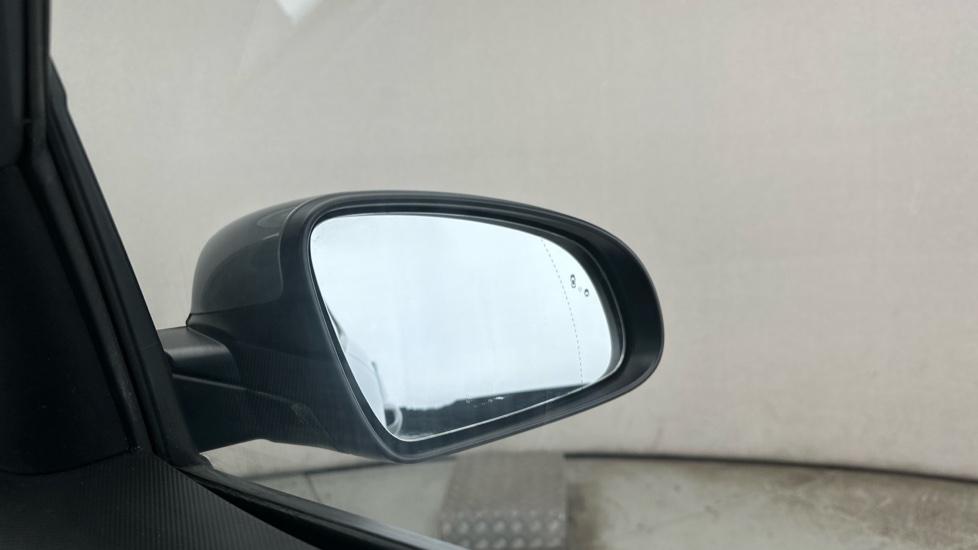 Blind Spot Monitoring System 