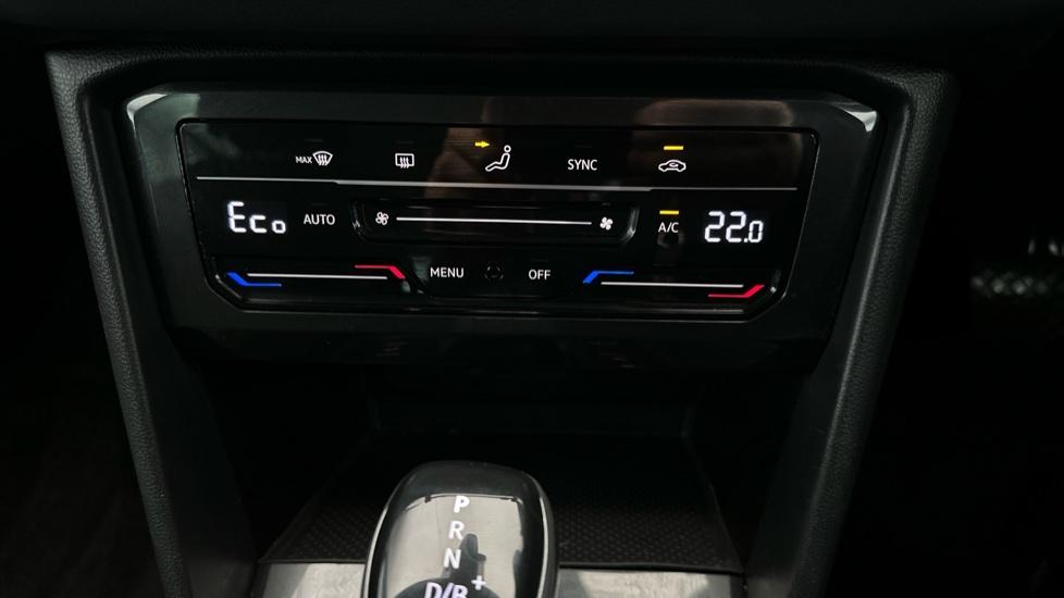 Air Conditioning /Dual Climate Control 