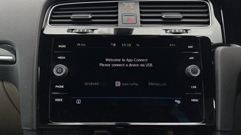 Apple CarPlay/Android auto 