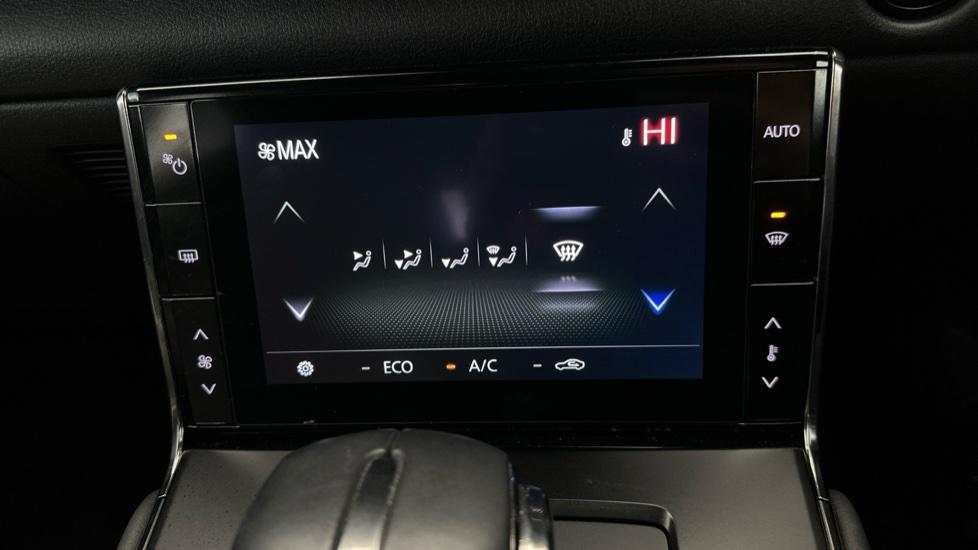 Air Conditioning /Dual Climate Control 