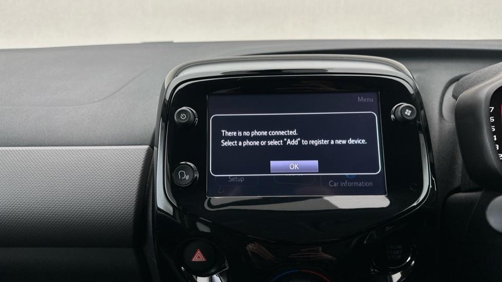 Apple Car Play & Android Auto