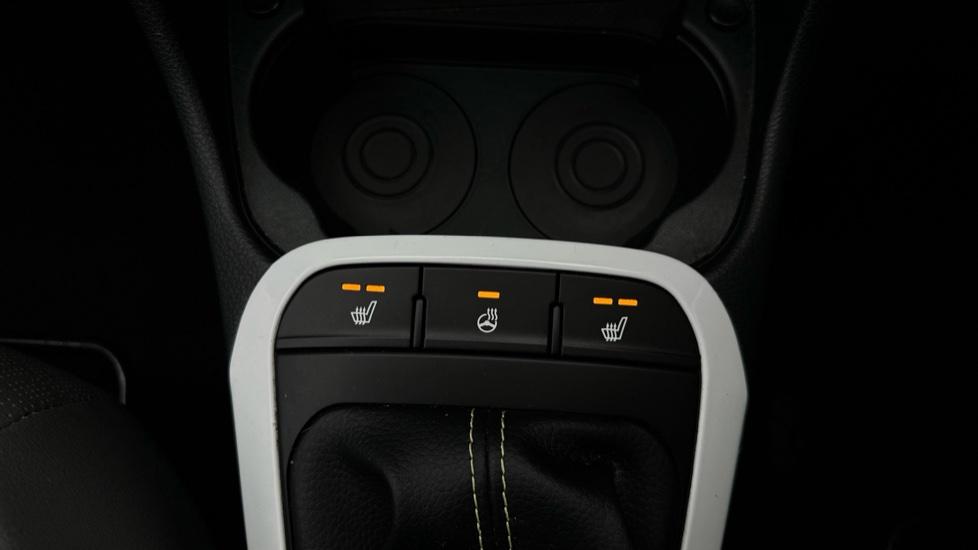 Heated Seats /Heated Steering Wheel 