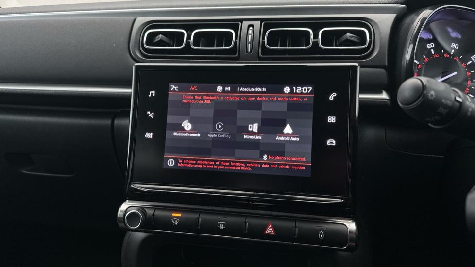 Apple Car Play & Android Auto