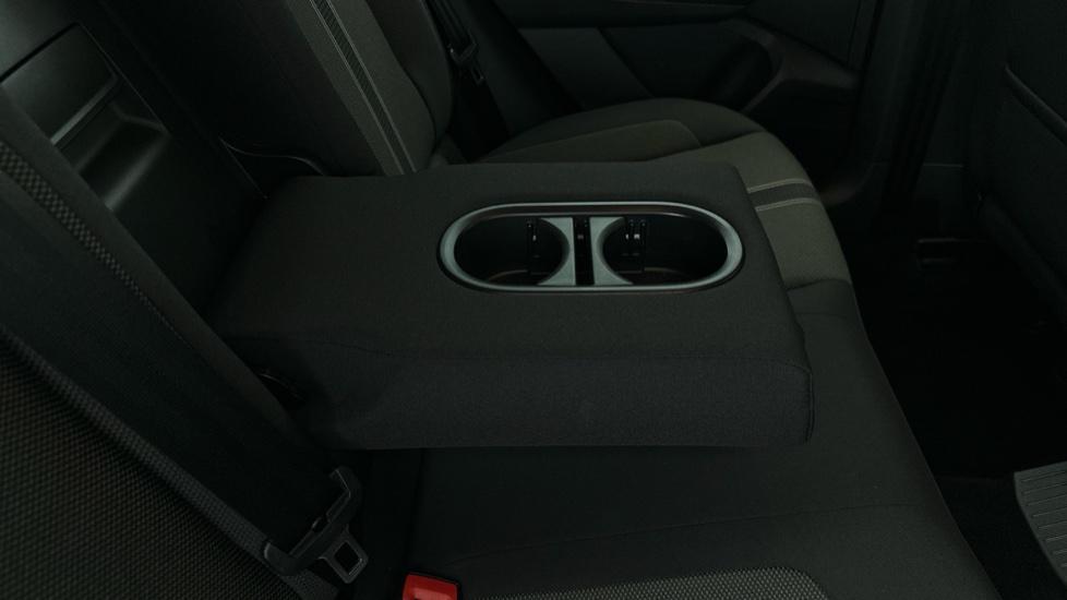 Rear Armrest/ Cup Holder