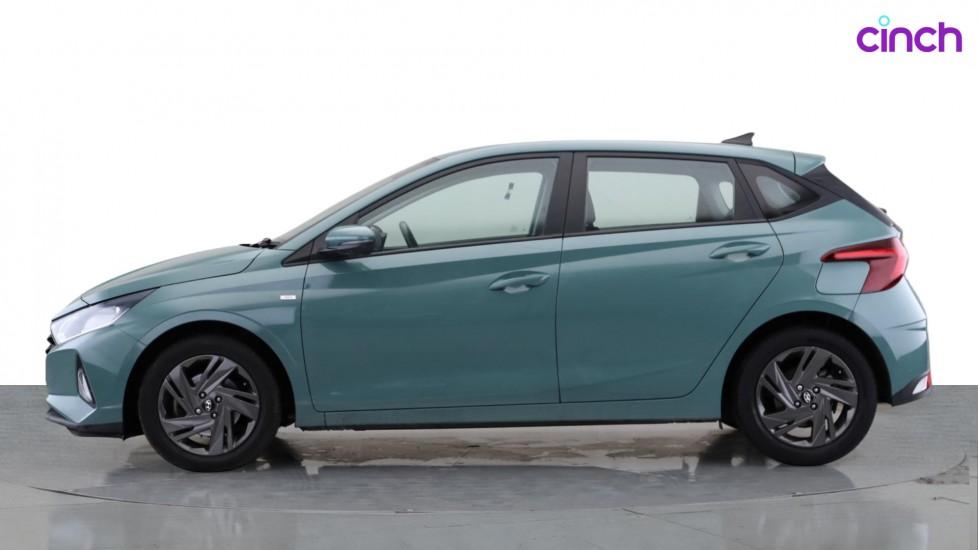 used-2022-green-hyundai-i20-1-0t-gdi-48v-mhd-se-connect-5dr-dct-26-852