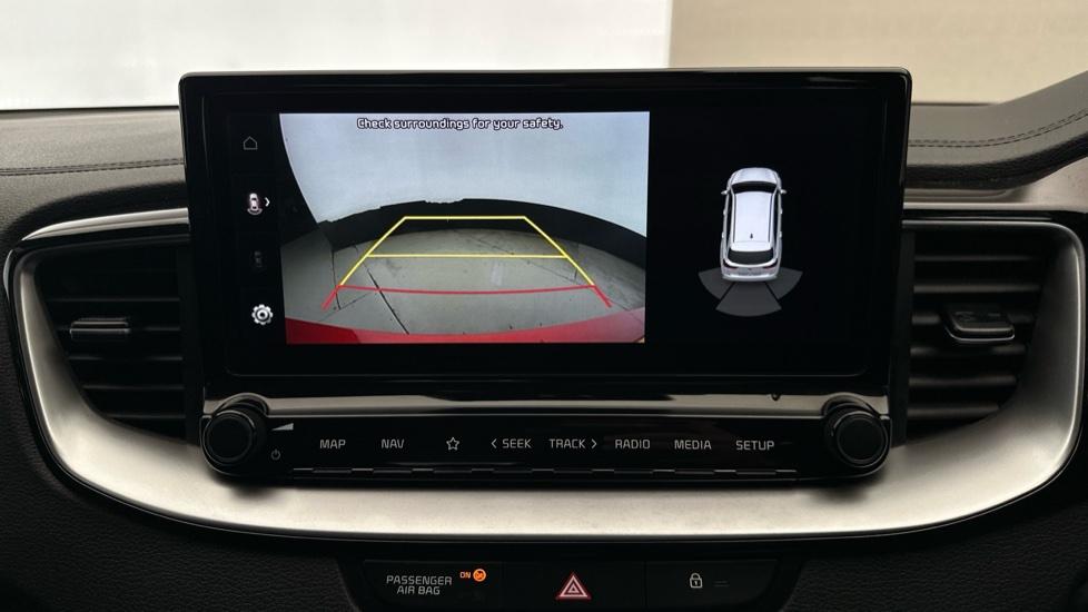 Rear View Camera/Park Pilot 