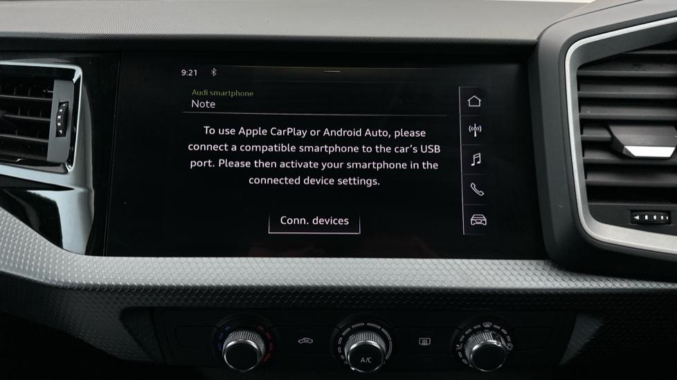 Apple Car Play & Android Auto