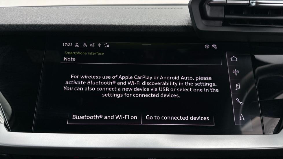 Apple Car Play & Android Auto