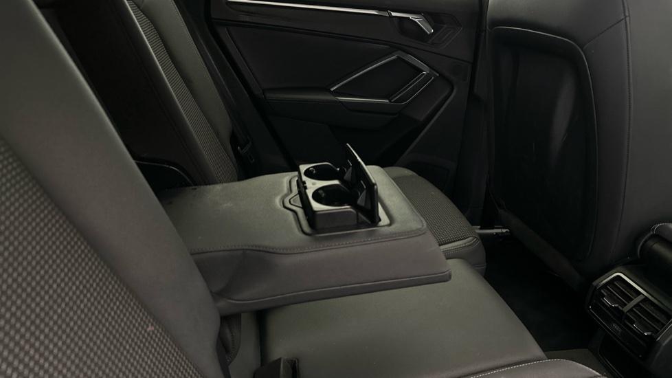 Rear Armrest/ Cup Holder