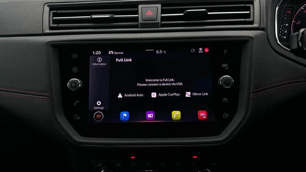 Apple Car Play & Android Auto