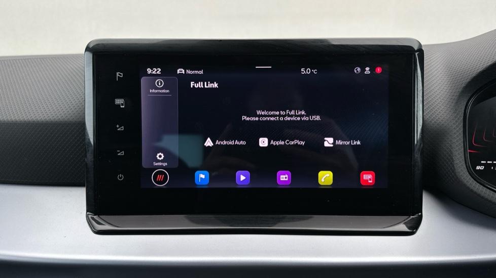 Apple Car Play & Android Auto