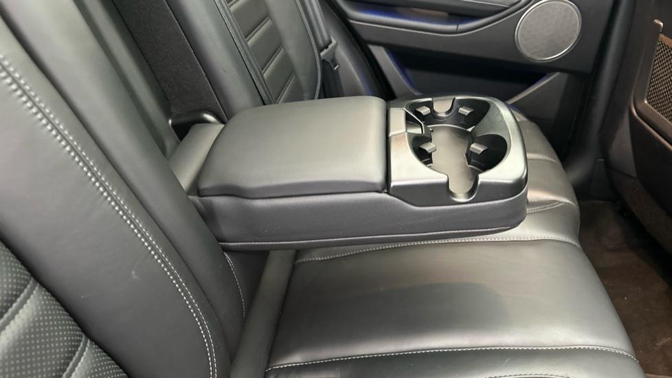 Rear Armrest/ Cup Holder