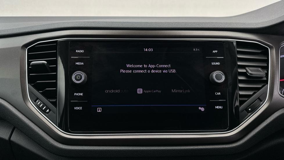 Apple Car Play & Android Auto