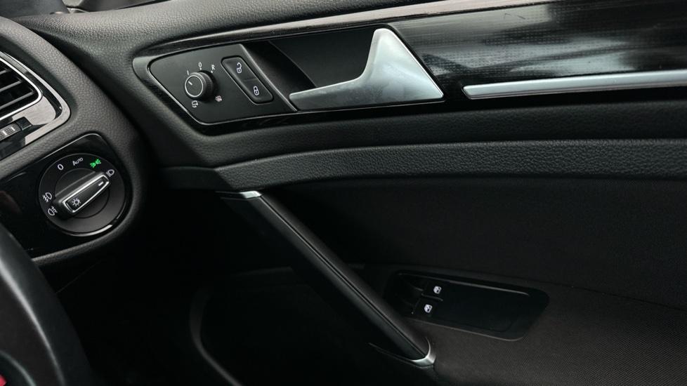 Electric Windows / Wing Mirrors 