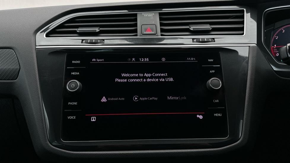 Apple Car Play & Android Auto