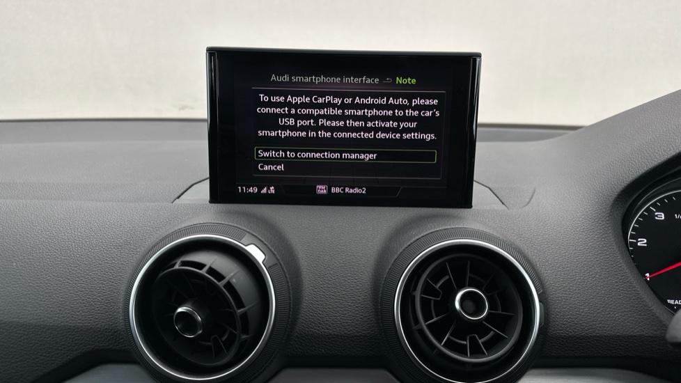 Apple Car Play & Android Auto