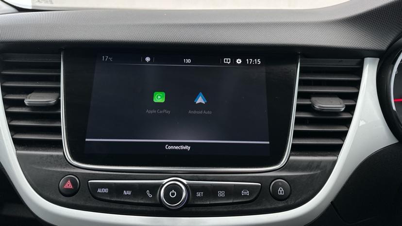 Apple Car Play & Android Auto