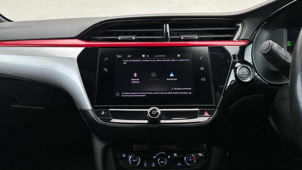 Apple Car Play & Android Auto