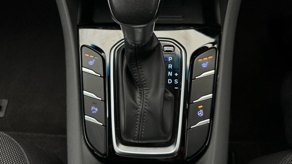 Heated Seats /Heated Steering Wheel 