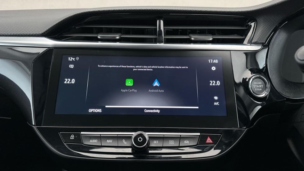 Apple Car Play & Android Auto