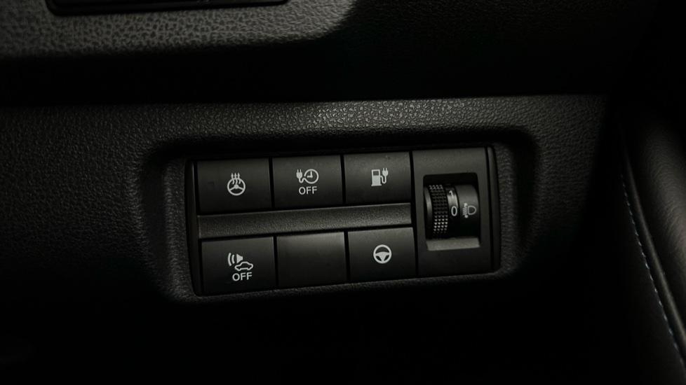 Auto Park/Heated Steering Wheel 