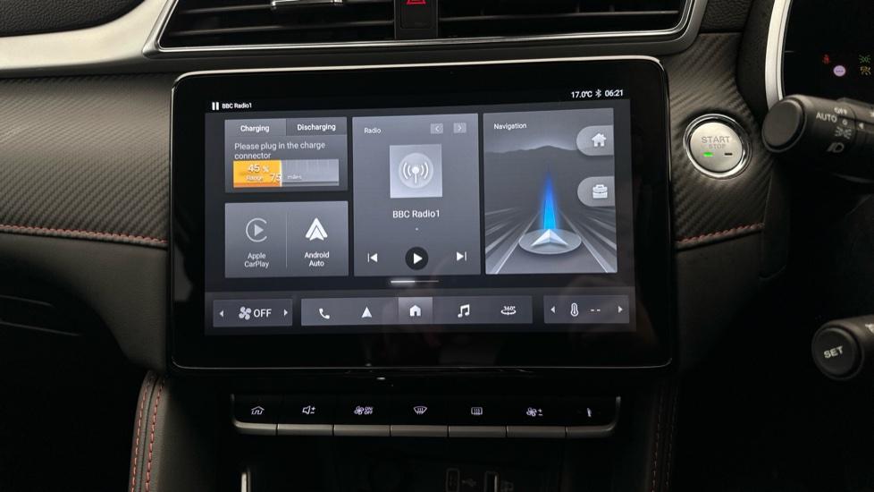 Apple Car Play & Android Auto