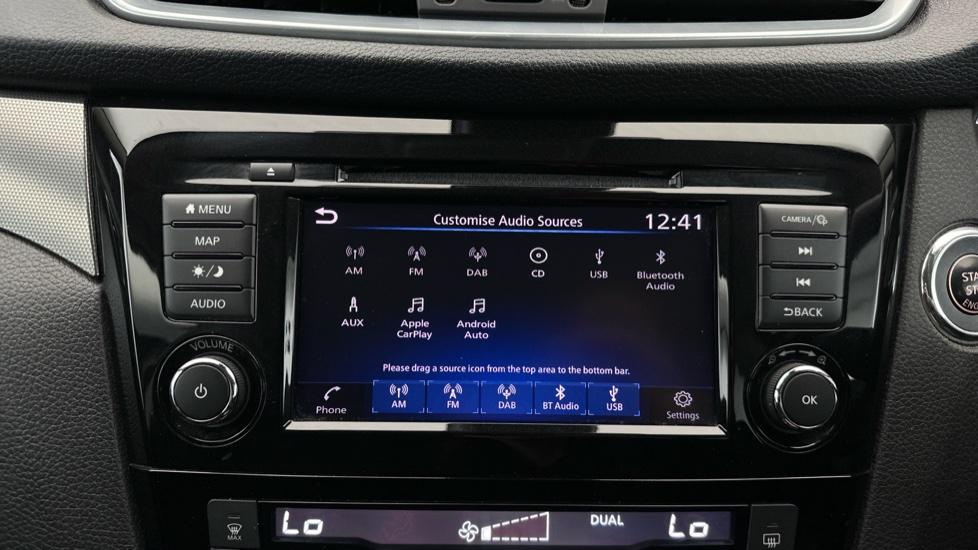 Apple Car Play & Android Auto