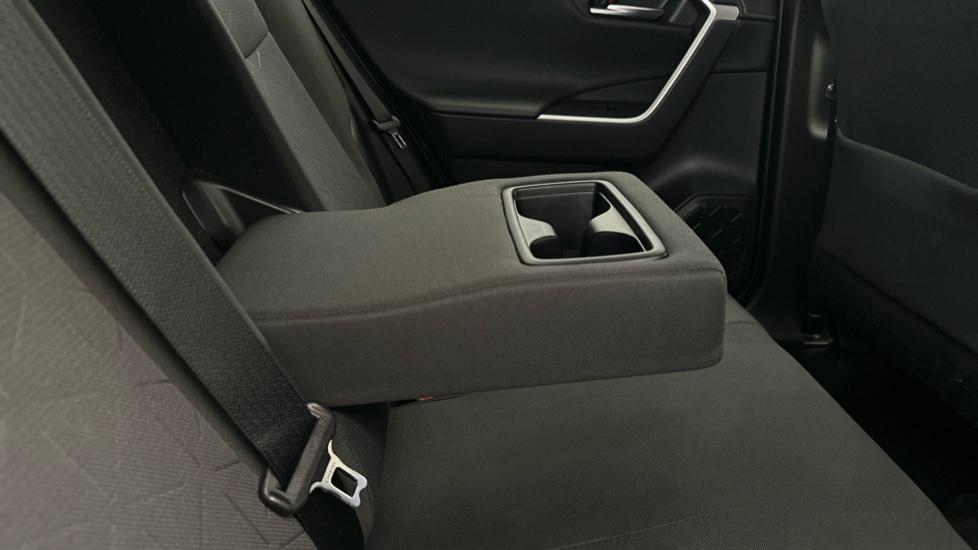 Rear Armrest/ Cup Holder